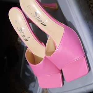 Pink heels